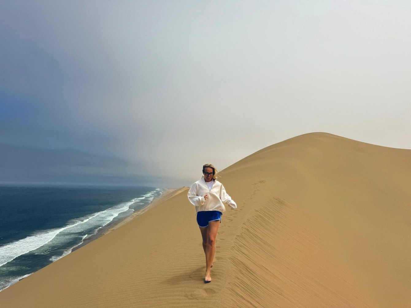 Classic Namibia: Red Dunes, the Atlantic & Giraffes Windhoek - photo 4